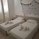 Luxury Fronte Mare 圣维托罗卡波